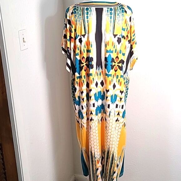 Jealous Tomato Colorful Printed Shift Dress with Bow Below Chest, Size 1X - Picture 8 of 10